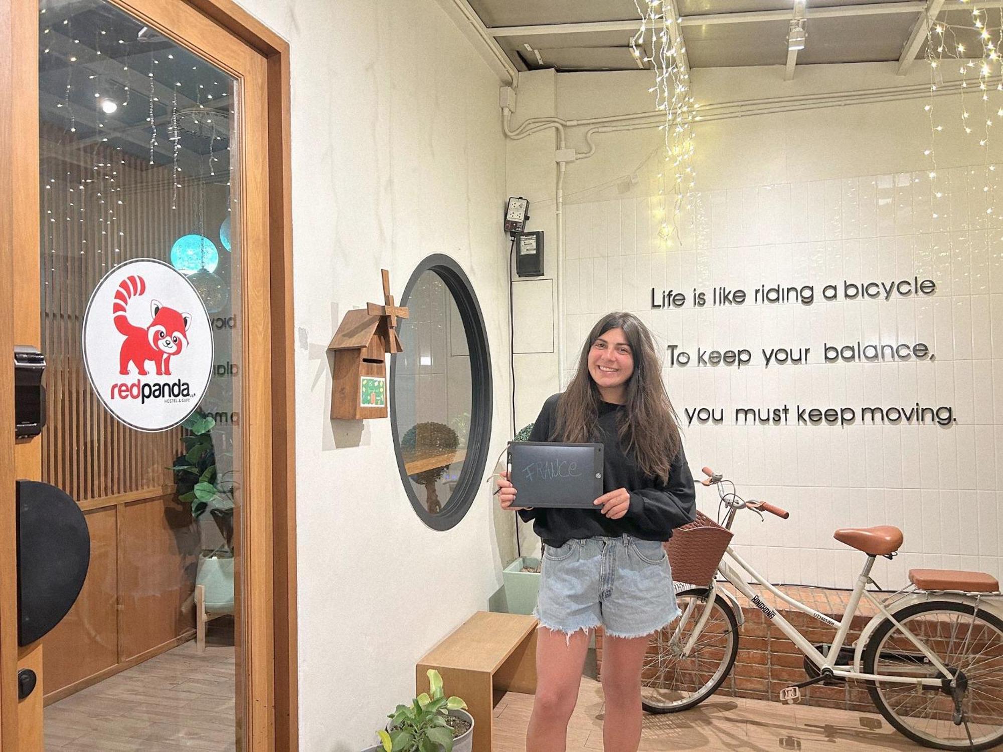 Red Panda Hostel & Cafe - Chiang Mai — Photos 2